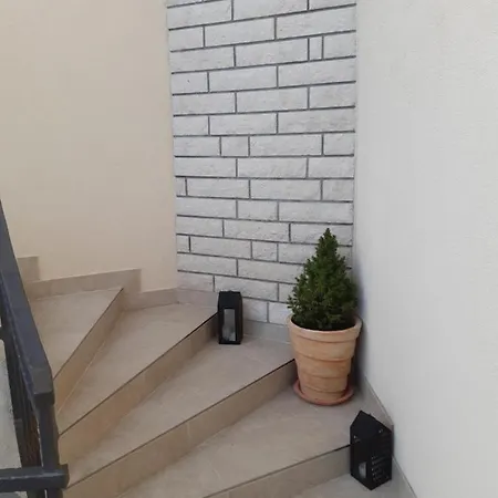 Mountain House With A Sea Wiev Mlini